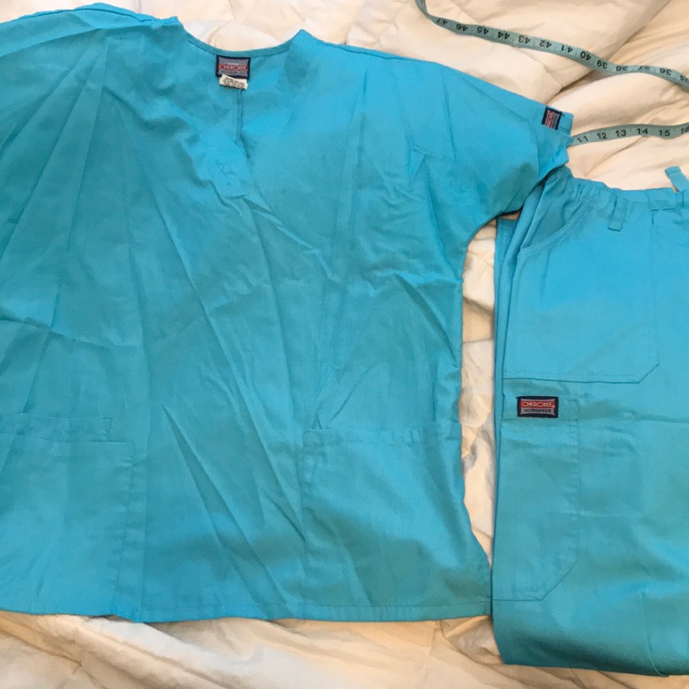 Cherokee scrubs